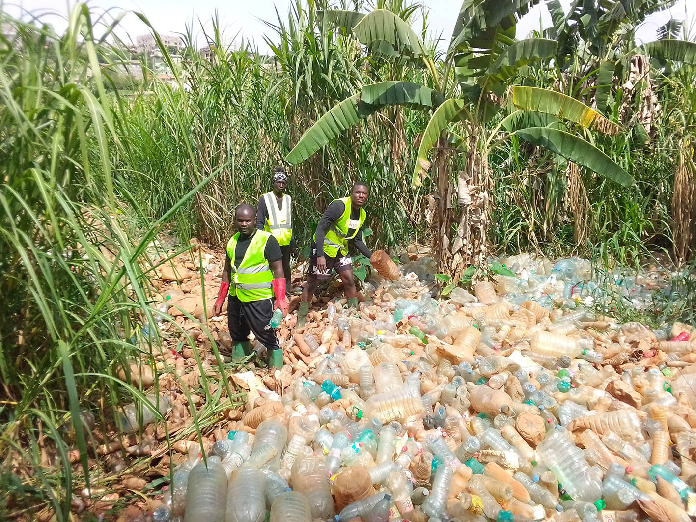 asojecc-a-recycle-pet-plastic-dump-in-damas-yaounde-2023-reduced-02-1.jpg